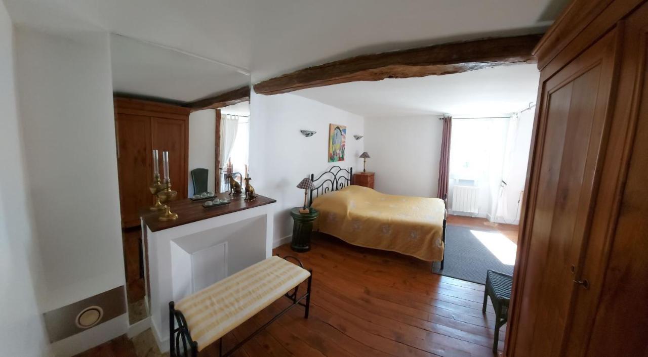 Appy La Bruyere - Chez Martine Bed & Breakfast エクステリア 写真