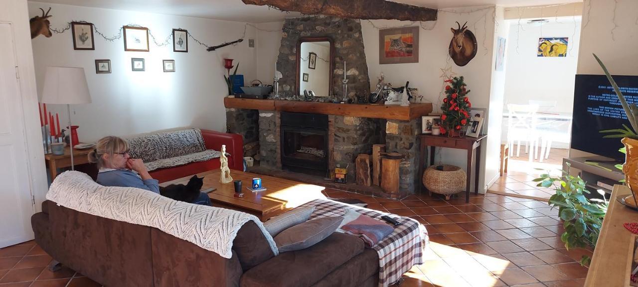Appy La Bruyere - Chez Martine Bed & Breakfast エクステリア 写真