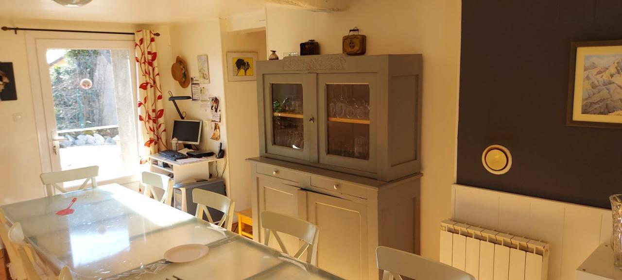 Appy La Bruyere - Chez Martine Bed & Breakfast エクステリア 写真